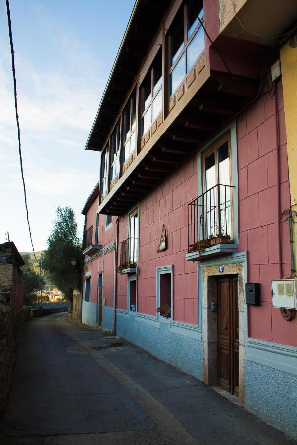 Casa Castane Guest House Puente de Domingo Florez Luaran gambar